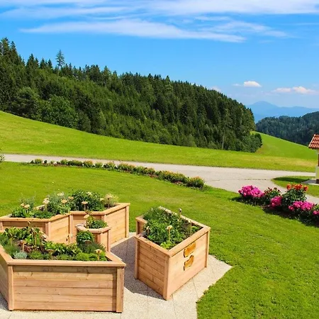 Farm stay Zukaunighof Diex